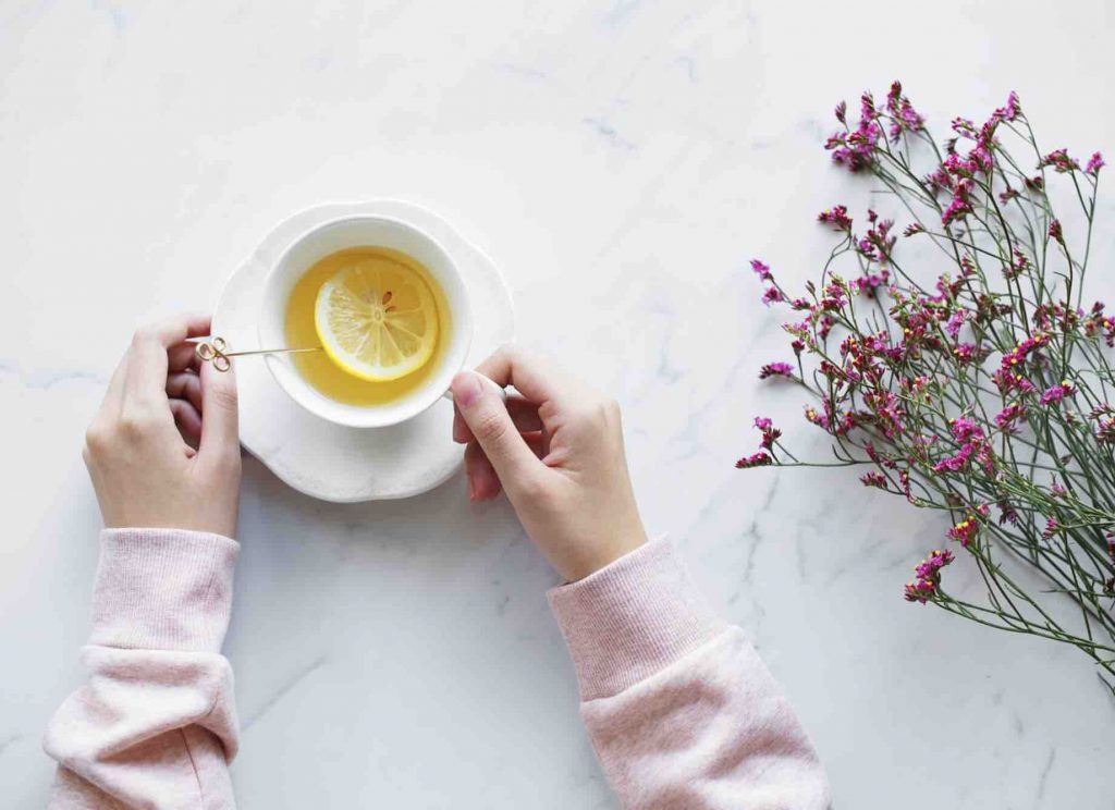 morning routine lemon water